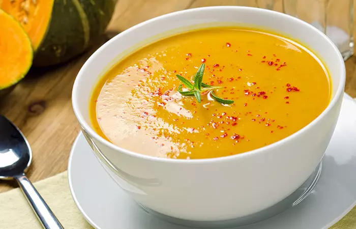 Yellow squash soup