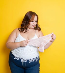 7 Best Comfortable Plus-Size Thongs – 2021 Update