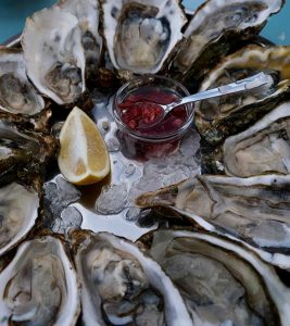 8 Health Benefits Of Oysters, Nutriti...