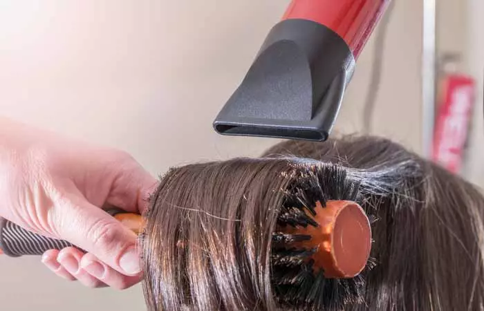 A-Boar-Bristle-Brush-Can-Naturally-Get-Rid-Of-Frizz