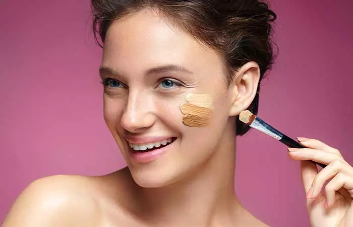Choosing-A-Different-Color-Foundation