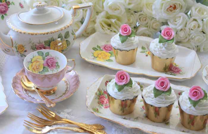 Garden tea party decoration idea for a special time with your guests