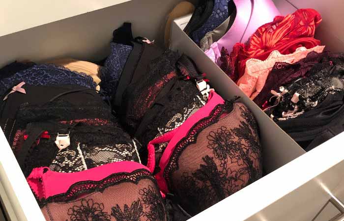 Store-Your-Bras-With-Both-Cups-Open