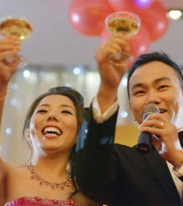 Wedding Toast: Tips, Speech Ideas, Ho...