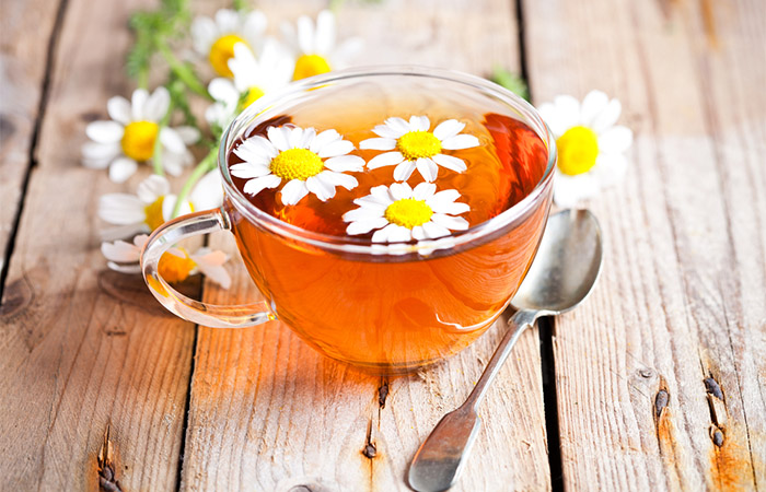 Chamomile tea gargle may soothe sore throat