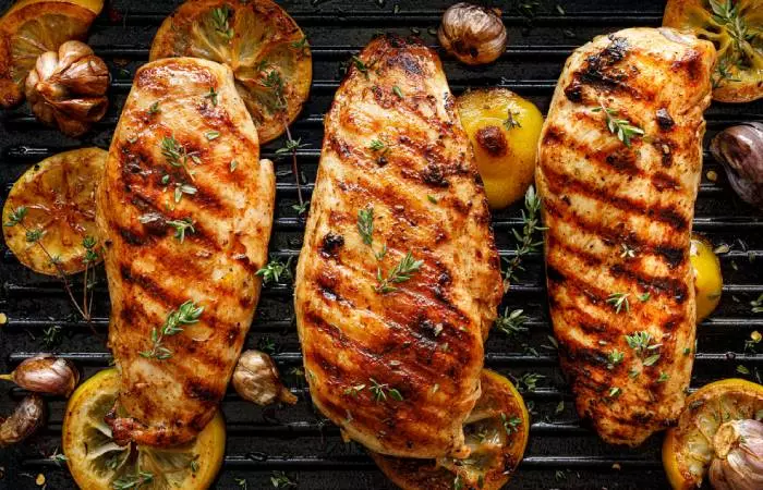  Grilled Lemon Herb Chicken