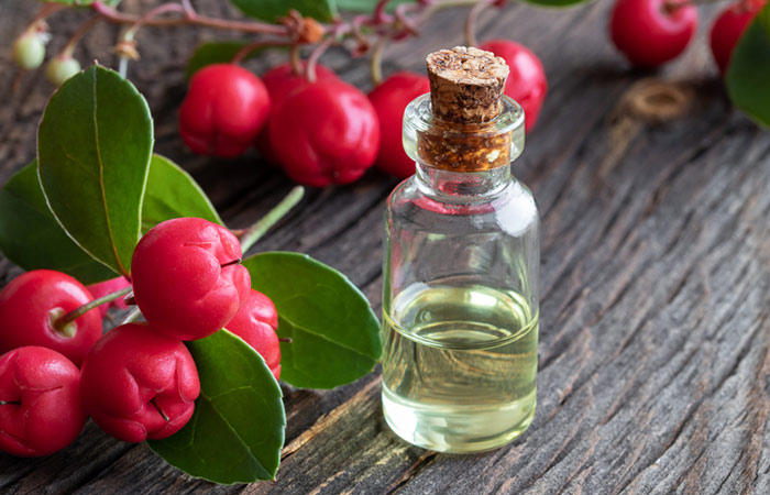 Use wintergreen essential oil for thyroid