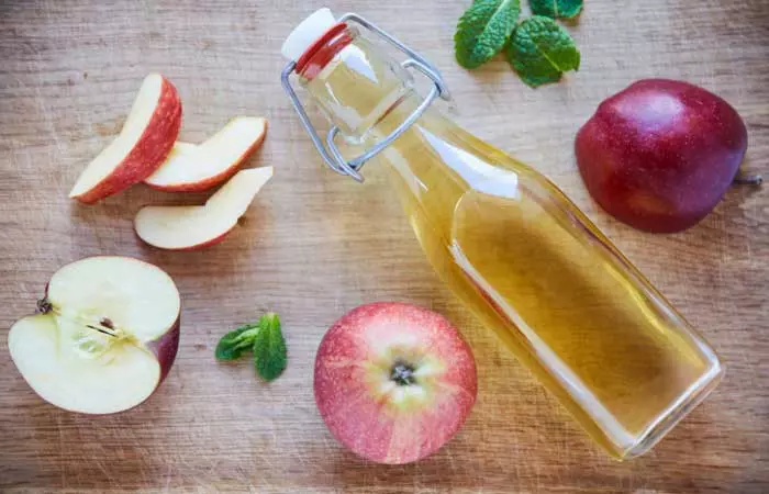 A-Vinegar-Rinse-Will-Make-Your-Hair-Shiny