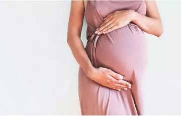 Pregnant woman may get skin tags