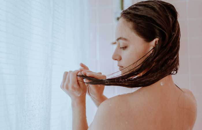 Shampooing-Daily-Causes-Hair-Fall