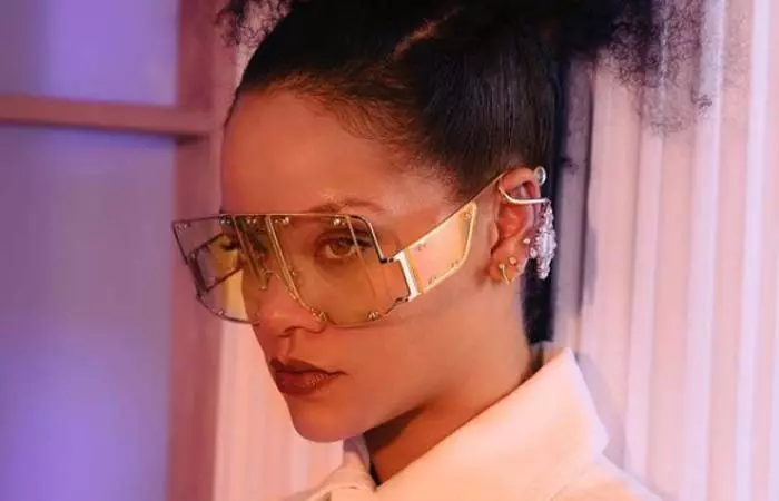Transparent-Yet-Colourful-Sunglasses1