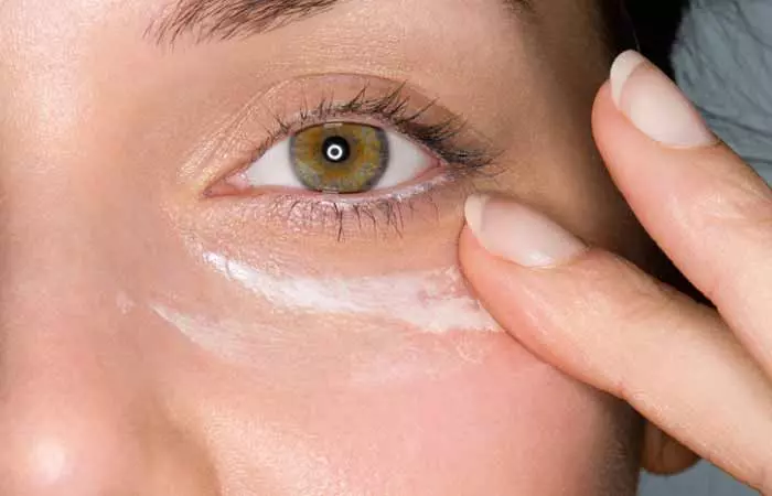 Ensure-That-You-Use-Eye-Cream
