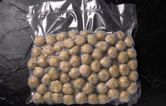 Vacuum-sealed falafel balls
