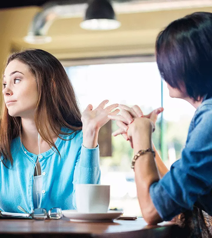 8 Effective Ways To Deal With Nosy Relatives 8-Effective-Ways-To-Deal-With-Nosy-Relatives