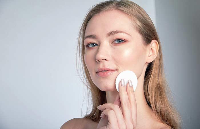 Keep-Some-Toner-Pads-In-Your-Bag-At-All-Times