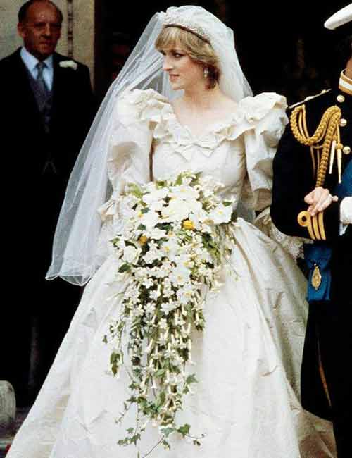 Princess-Diana’s-Wedding-Gown