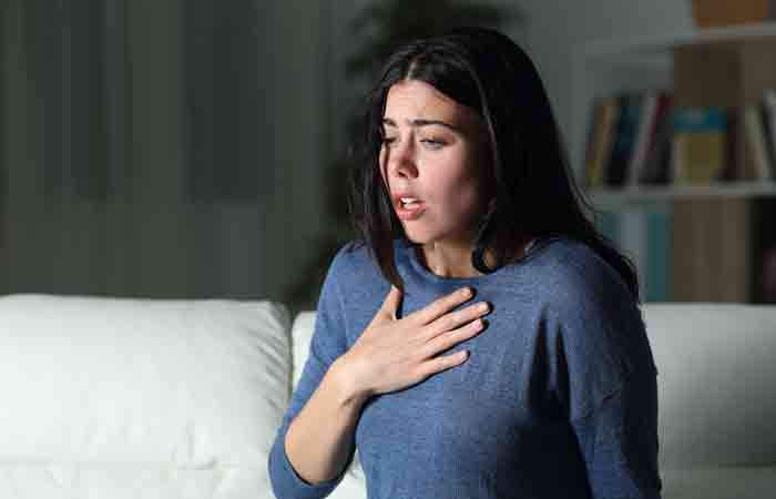 Anxiety is a complication of hidradenitis suppurativa