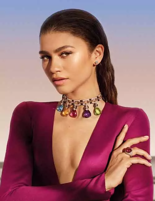 Make-A-Triangle-With-Your-Concealer