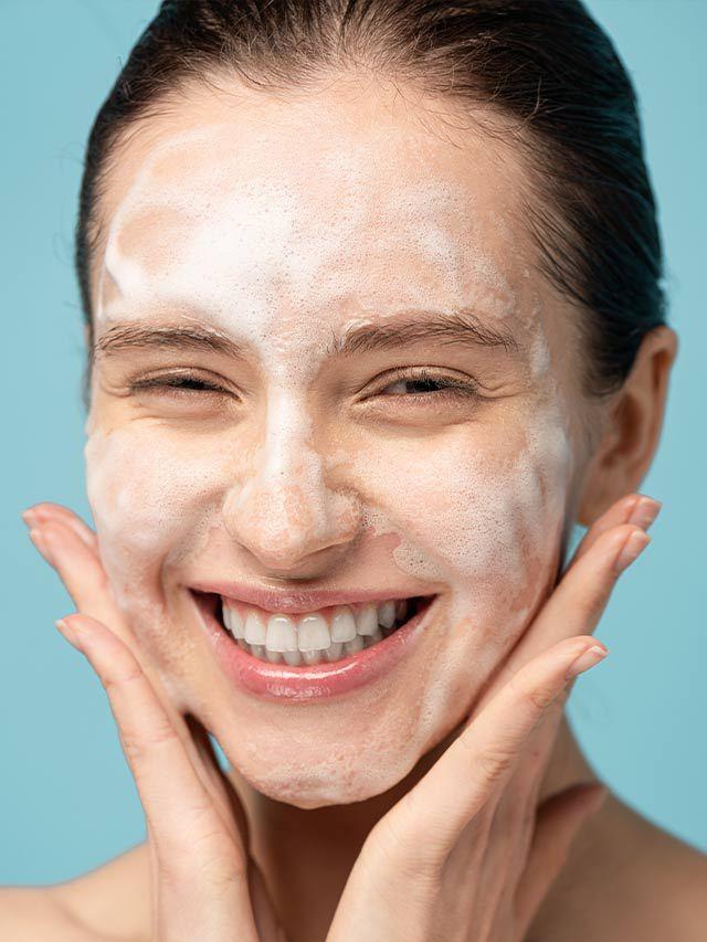 5 Signs That Your Face Wash is Making Your Skin Worse