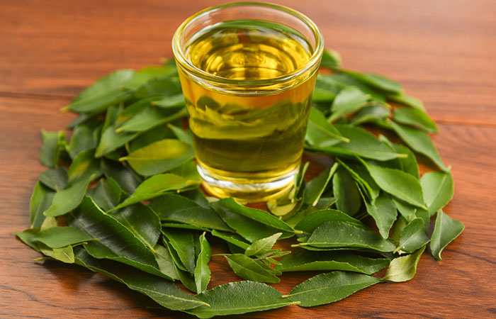 Coconut oil and curry leaves for hair growth