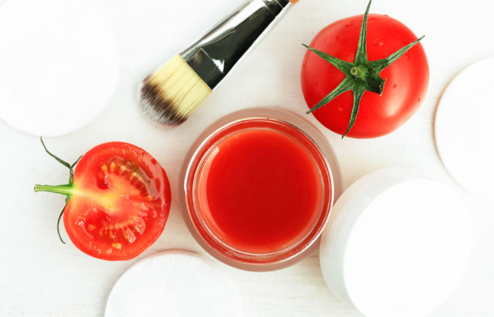 DIY tomato face mask for healthy skin