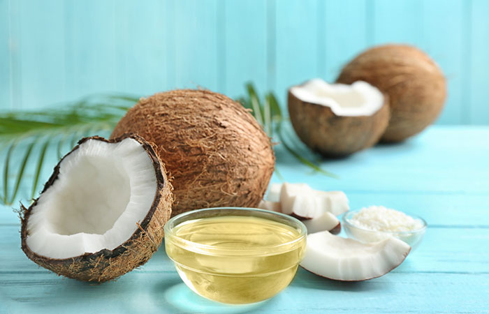 Heated coconut oil as DIY recipe for treating scars