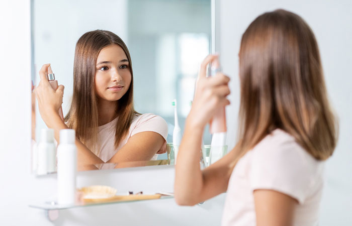 Is It Safe To Use Perfume On Your Hair? Other Alternatives