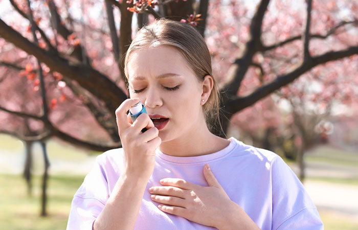 Woman with asthma may benefit from alfalfa