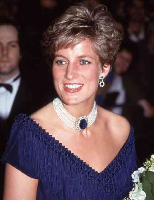 Princess-Diana's-Blue-Earrings
