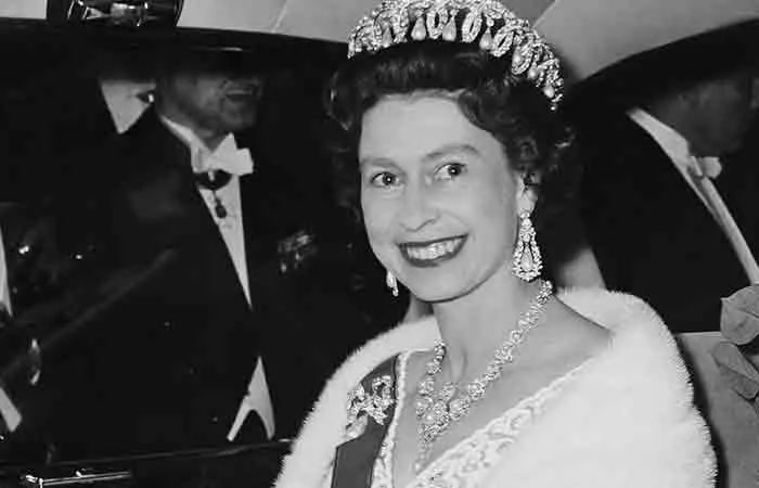 You-Need-To-Enter-The-Room-In-A-Certain-Order