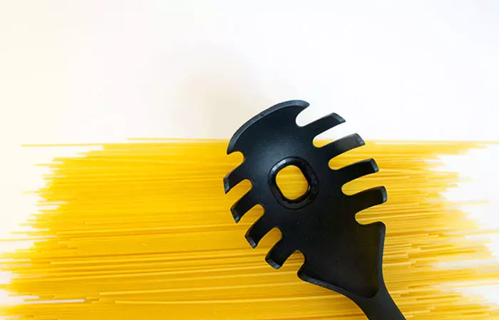 Hole On Spaghetti Spoons
