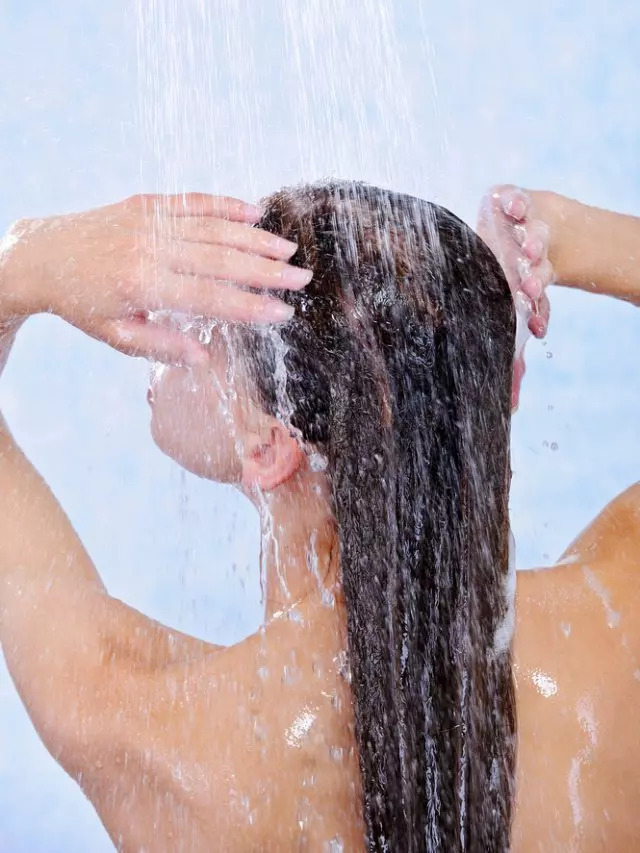 How To Wash Your Hair Correctly