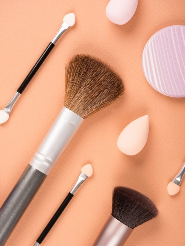 Brush Vs. Sponge: What Should You Use For Makeup?