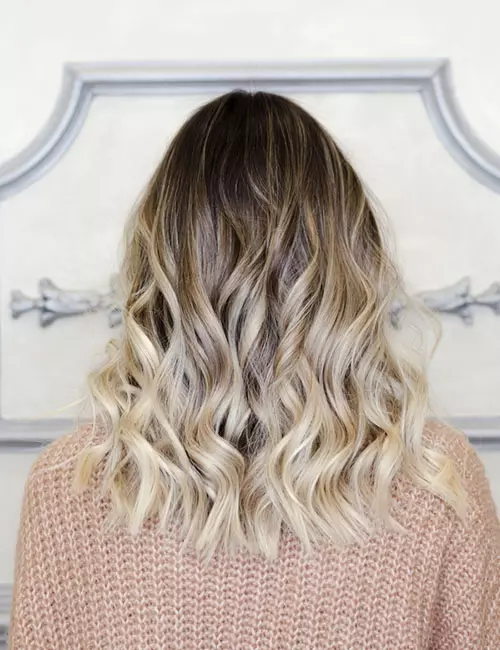 Blond highlight balayage on brown hair hairstyle for thick hair