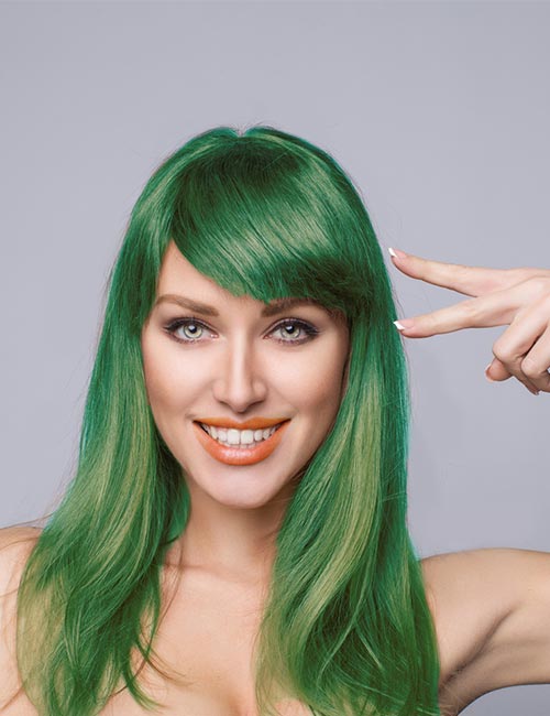 Emerald hair hairstyle with side-swept bangs