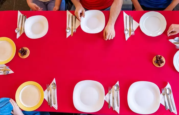 Wait Until Everyone Has Their Food Served