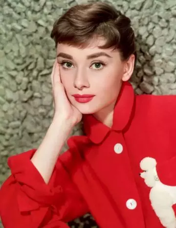Audrey Hepburn in 60s makeup