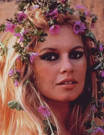 Brigitte Bardor floral photoshoot