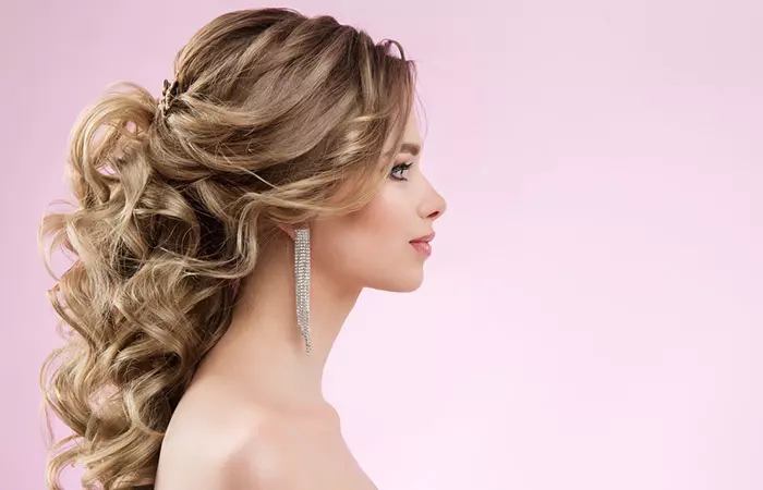 Minimalist Low Ponytail
