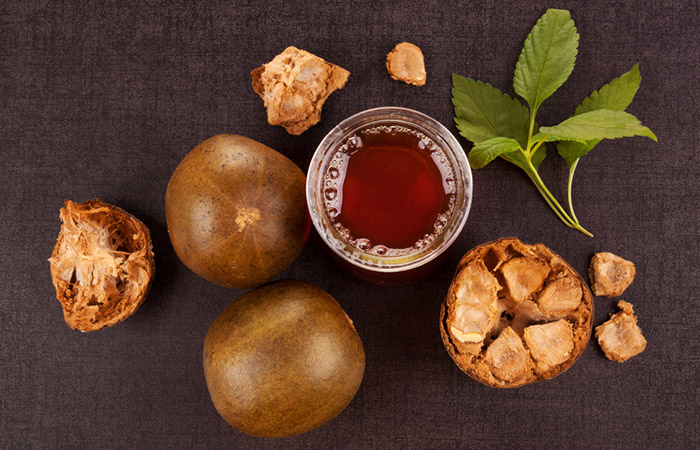 Monk fruit tea made with dried monk fruit