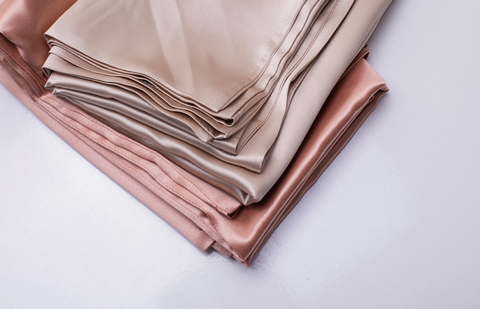 Satin and Silk pillowcases for Type 1b hair.