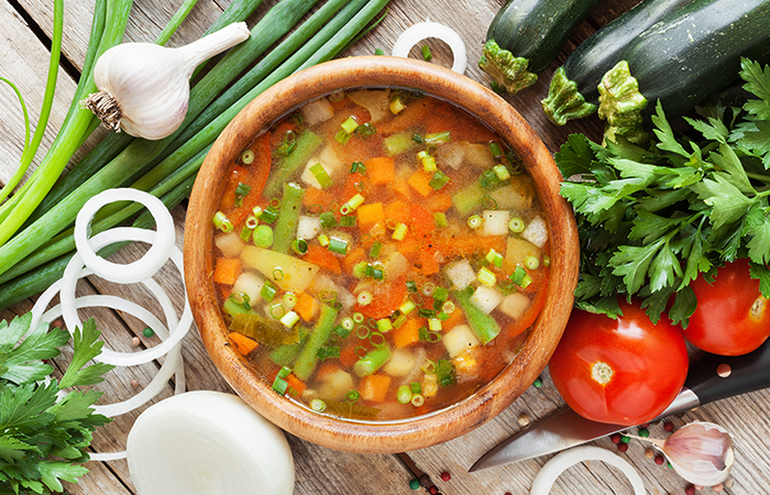 Vegetable soup on the volumetrics diet