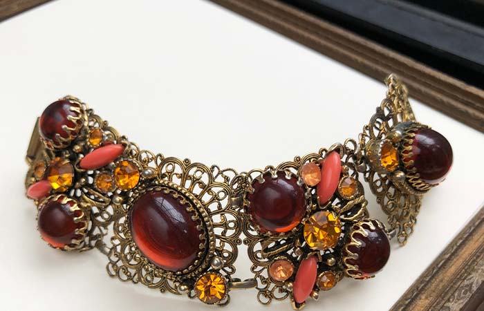 Vintage-Jewelry