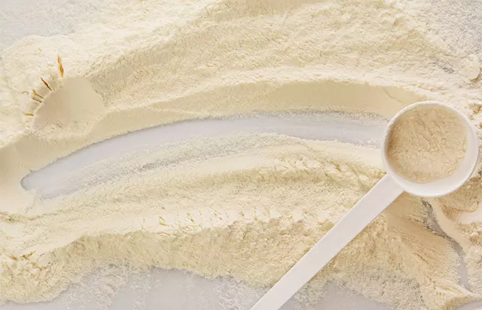 Soy protein scoop