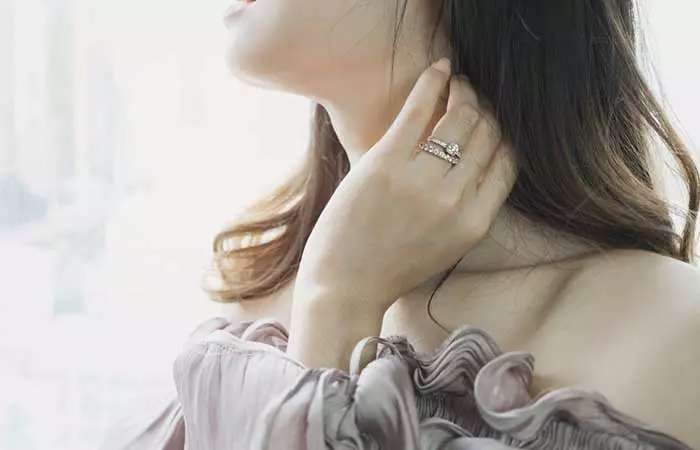 Your-Finger-May-Swell-Up-Because-Of-Your-Ring