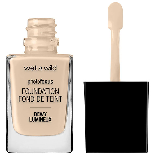 Wet n Wild Photo Focus Dewy Foundation