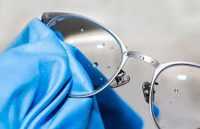 Maintain Clean Glasses