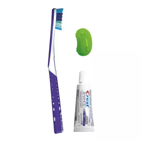 REACH Ultraclean Travel Toothbrush Kit