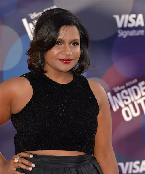 Mindy Kaling's round-faced celebrity hairstyle