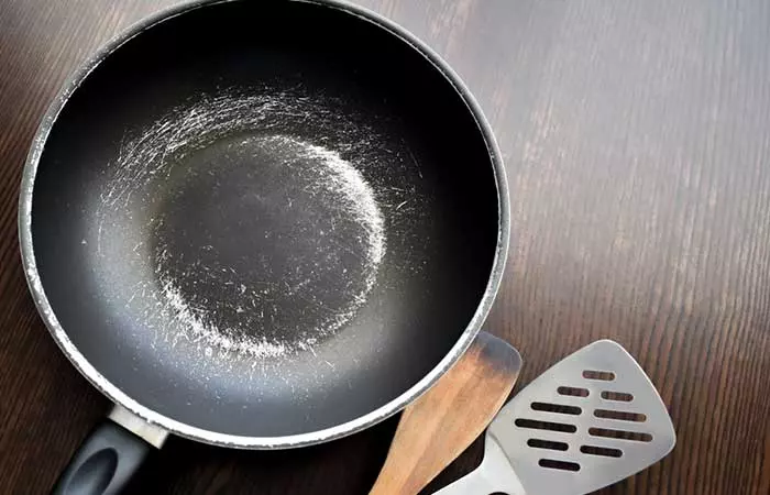 Scratched Non-stick Cookware